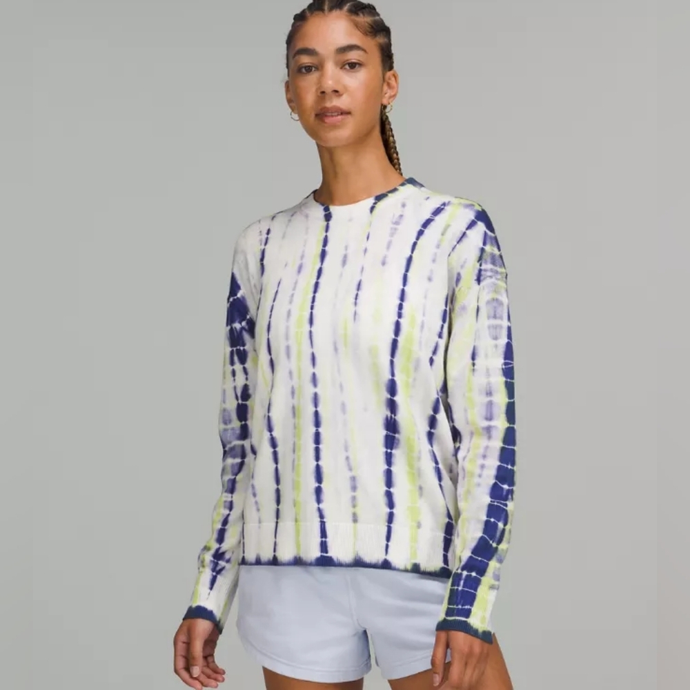 EUC Lululemon Athletica Tie Dye Crewneck Sweater Size 8